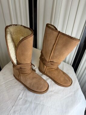 Emu Chestnut Suede Lace-Up Shearling Boots